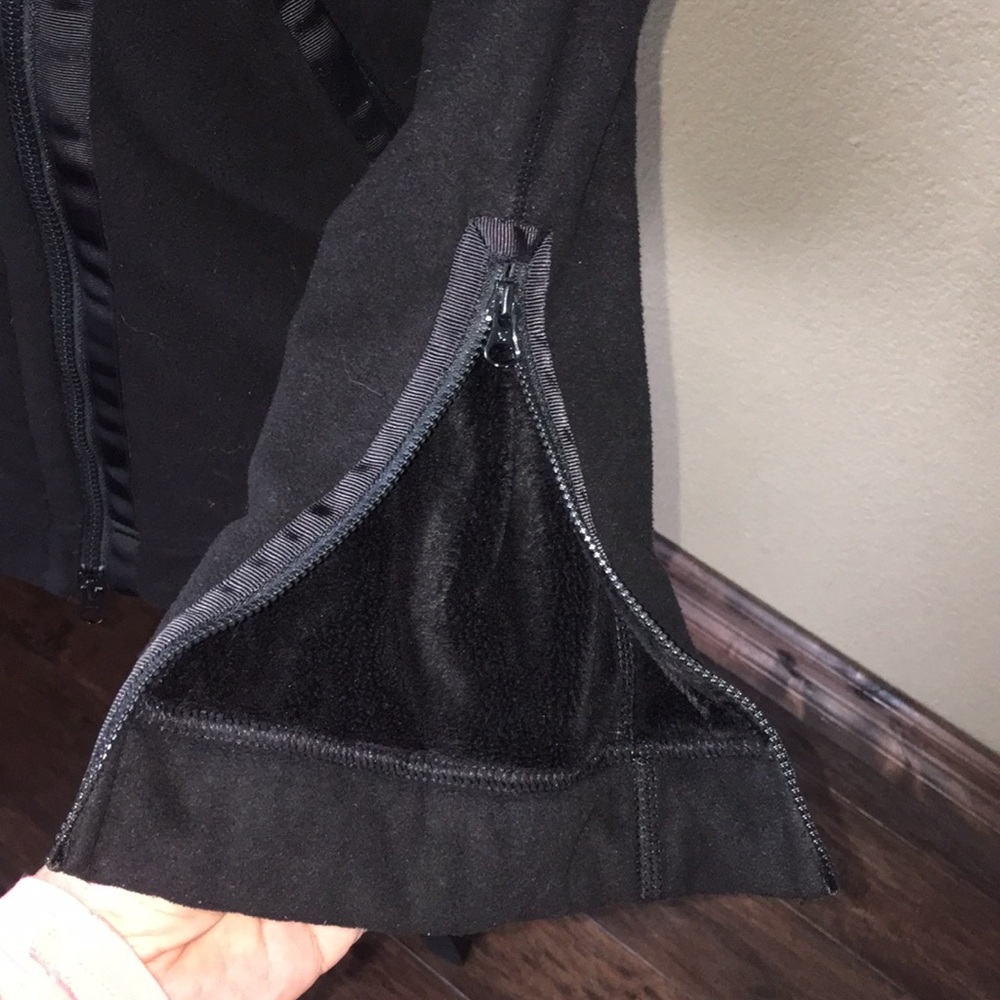 LULULEMON JACKET - Picture 2 of 8